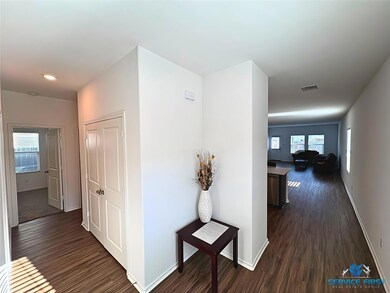 124 Rooster Way, Jarrell, TX 76537 - photo 6