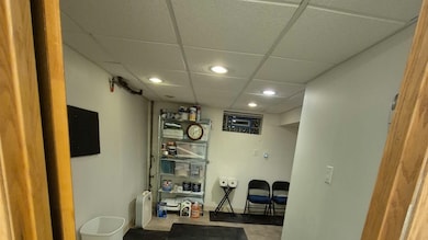 1224 N Irving Ave, Berkeley, IL 60163 - photo 5