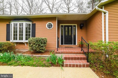 22919 Piney Wood Cir, California, MD 20619 - photo 2