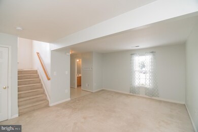 35943 Newberry Crossing Place, Round Hill, VA 20141 - photo 6