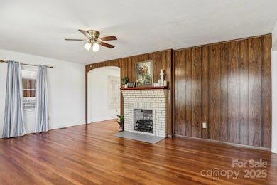 100 Hyatt St, Waynesville, NC 28786 - photo 6