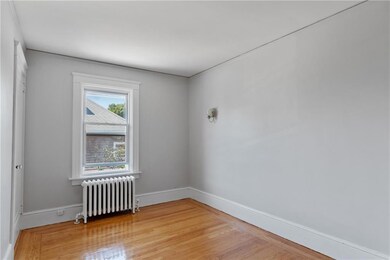 40 Webster St unit A, Newport, RI 02840 - photo 4