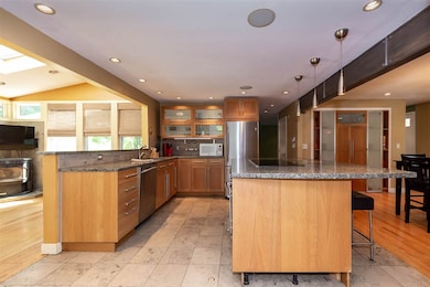 2 Jolly Ln, Londonderry, NH 03053 - photo 7