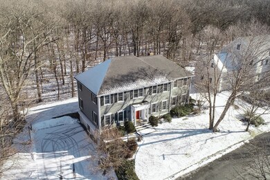 4 Briarwood Ln, Winchester, MA 01890 - photo 4