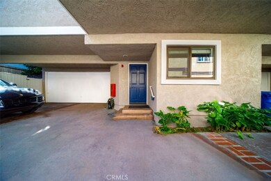 2208 Carnegie Ln unit C, Redondo Beach, CA 90278 - photo 2