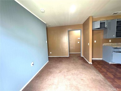 202 E Jackson St unit B, Rialto, CA 92376 - photo 2