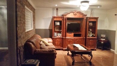 807 S Oregon Ave unit D, Weslaco, TX 78596 - photo 2