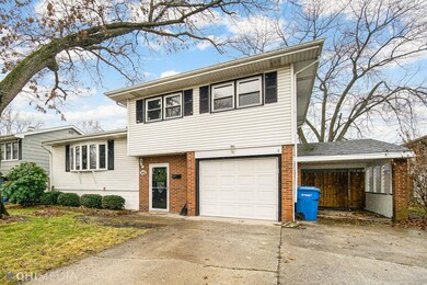 348 N Wright St, Griffith, IN 46319 - photo 3