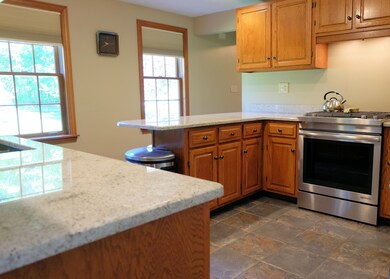 Kitchen e