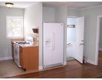 1066 Bedford St unit 2, Fall River, MA 02723 - photo 6