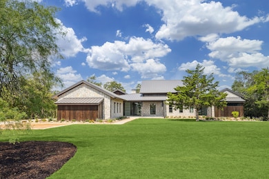 102 Labrador Ln, Columbus, TX 78934 - photo 3