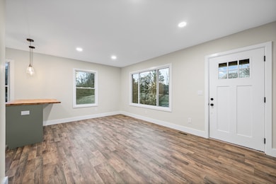 715 Mcgraw St, Clarksville, TN 37040 - photo 6