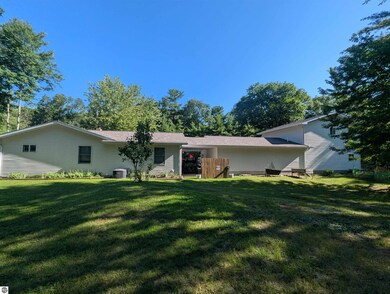 5314 E 16th St, Au Gres, MI 48703 - photo 4