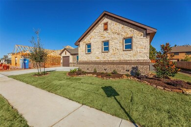 811 W Sunset Blvd, Celina, TX 75009 - photo 3