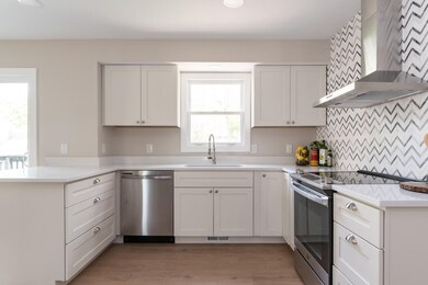 9002 Graystone-8