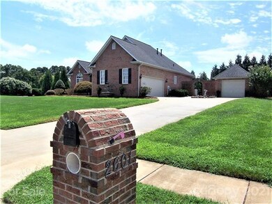 2601 Willow Brook Dr, Shelby, NC 28152 - photo 4