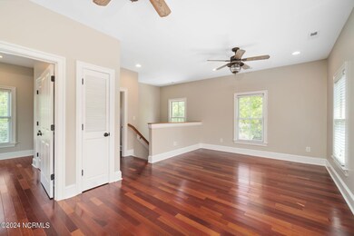 Flex room upstairs