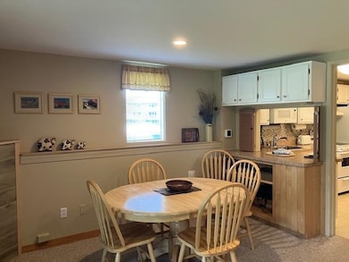 19 Mountain View Dr, Cambridge, VT 05464 - photo 7