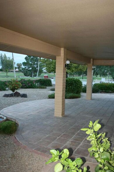 17403 N Lindgren Ave, Sun City, AZ 85373 - photo 6