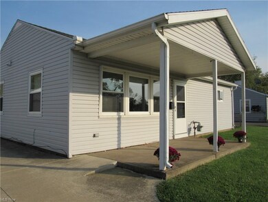 4309 Tacoma Ave, Lorain, OH 44055 - photo 3