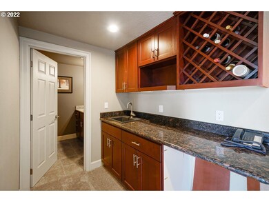 18136 Hillside Ct, West Linn, OR 97068 - photo 5