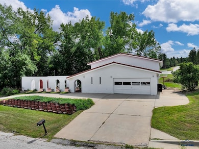 3921 Crocus Ln, Rapid City, SD 57702 - photo 2