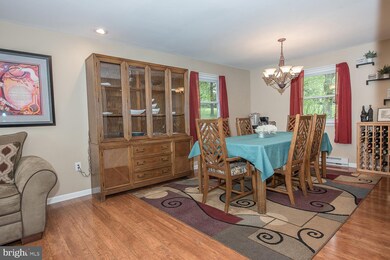 8 Macbride Dr, Spring City, PA 19475 - photo 7