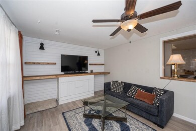 210 S Border St, Prairie Grove, AR 72753 - photo 2