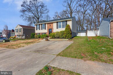 531 Fuselage Ave, Essex, MD 21221 - photo 2