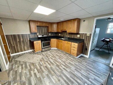 367 East Aly N, Lehighton, PA 18235 - photo 7