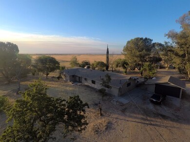 30814 Sunnyside Ave, Madera, CA 93638 - photo 2