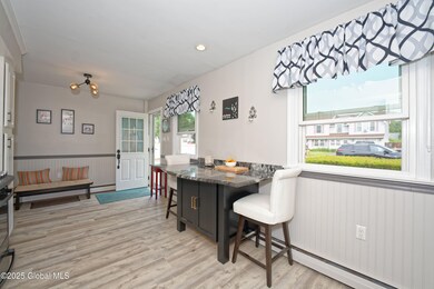 1 Kitchen 3