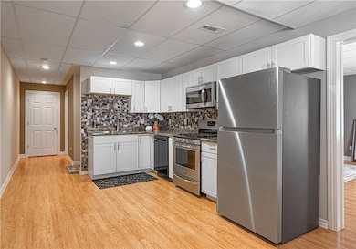 1918 Daly Dr, Harrison, AR 72601 - photo 7