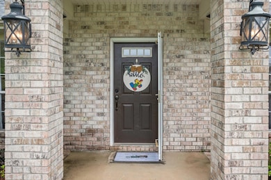 4-web-or-mls-1104 Adrian Way-04