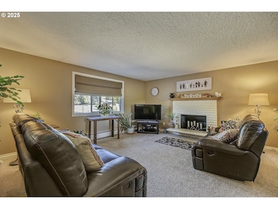 1104 Magnolia Way, Forest Grove, OR 97116 - photo 2
