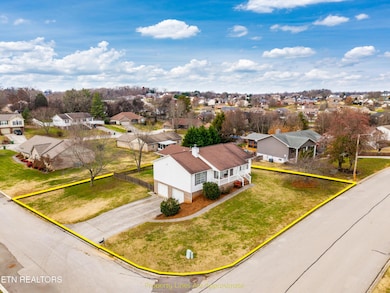 1739 Northfield Dr, Maryville, TN 37804 - photo 5