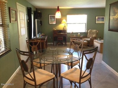 Kitchen to Living Room