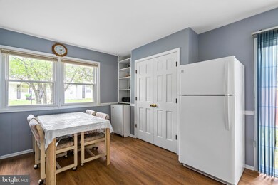 12115 Pheasant Run Dr, Laurel, MD 20708 - photo 7