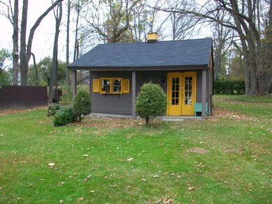 14 Rose Bank Dr, Lenox, MA 01240 - photo 4