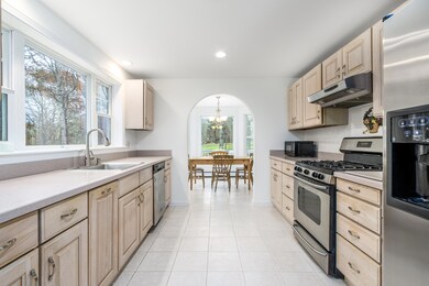 189 Dromoland Ln, Barnstable, MA 02630 - photo 7