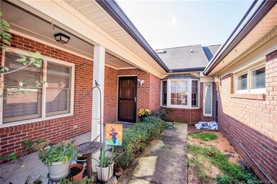 128 N Oakwood Dr unit 128, Statesville, NC 28677 - photo 6