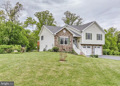 1753 Raven Dr, Chambersburg, PA 17202 - photo 3