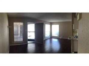 10701 Forest Ridge Ln, El Paso, TX 79935 - photo 4