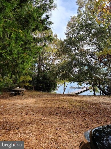 46495 Dockside Ln, Drayden, MD 20630 - photo 5