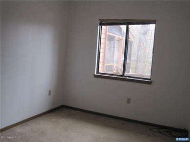 218 Falls Cir, Bushkill, PA 18324 - photo 7