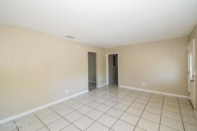 6430 Lucente Dr, Jacksonville, FL 32210 - photo 3