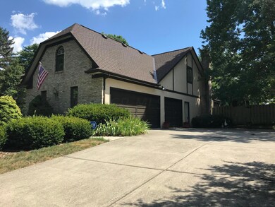 02-3Car Garage