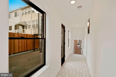 614 Otis Place NW unit 3, Washington, DC 20010 - photo 5