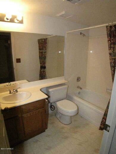 2ND BATHROOM