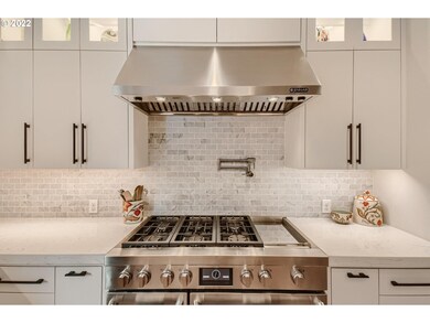 3817 Upper Dr, Lake Oswego, OR 97035 - photo 6